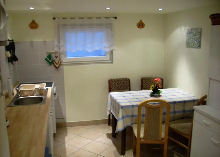 Apartment Ferienwohznung Huhle By Interhome Obernaundorf